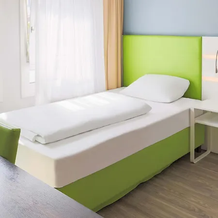 Hotel Mannheim-city 3*