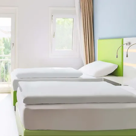 Mannheim-city Hotel 3*