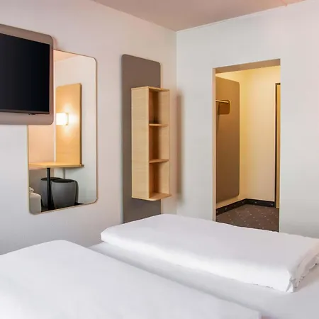 Hotel Mannheim-city 3*