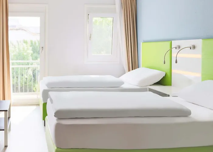 Mannheim-city Otel 3*